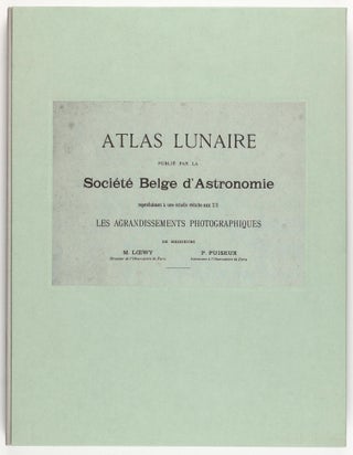 Atlas lunaire; reproduisant à une échelle réduite aux 2/5 les agrandissements photographiques; Atlas photographique de la lune.