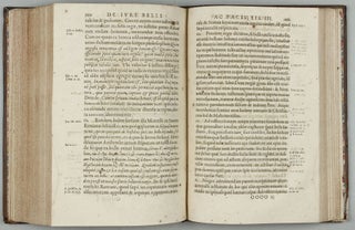 De jure belli ac pacis libri tres : In quibus ius naturae & gentium: item iuris publici praecipua explicantur.