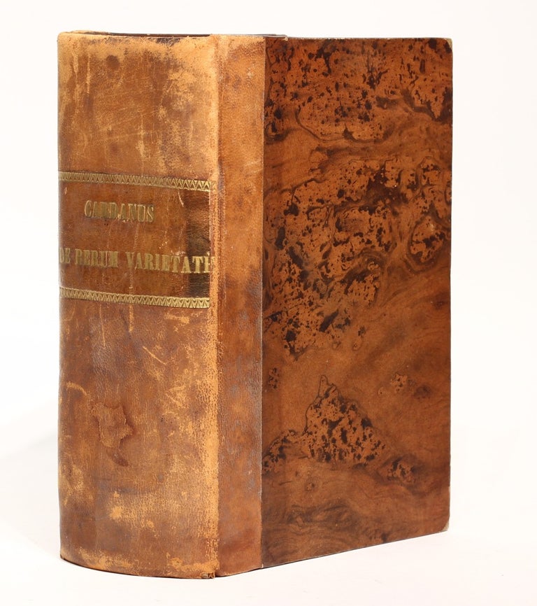 Item #002866 De rerum varietate libri XVII. Girolamo CARDANO.