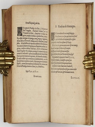 Les Essais. Edition nouvelle prise sur l exemplaire trouvé après le deceds de l autheur, reveu augmenté d un tiers oultre les précédentes impressions. Enrichi de deux tables curieusement exactes et élabourées.