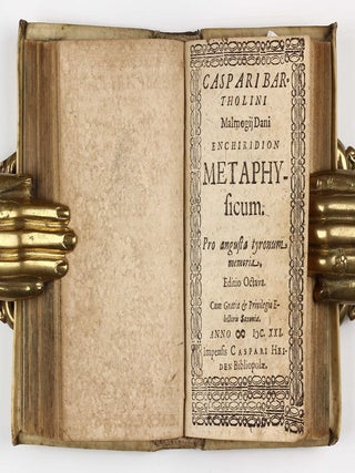 Astrologia Seu De Stellarum Natura, affectionibus, & effectionibus. Exercitatio : Qua difficultates praecipuae, de Stellarum Definitione, caußis, Ordine, ... succincte & nervose ecpediuntur; Cum Indice Quaestionum. Editio Septima Correctior mendos a tertia & melior ... / Enchiridion Metaphysicum. Editio octava. / Enchiridion Ethicum Seu Epitome Philosophiae Moralis : Praecepta breviter ... & facili explicata exhibens.