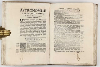 Institutionum astronomicarum libri duo, de motu astrorum communi et proprio, secundum hypotheses veterum & recentiorum praecipuas. . . cum tabulis Tychonianis solaribus, lunaribus, lunae-solaribus. . .