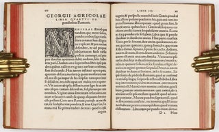 Libri quinque De mensuris & ponderibus. . . / De ponderibus propositiones XIII. / An account of a comparison made by some gentlemen of the Royal Society, of the standard of a yard, and the several weights lately made for their use. . .