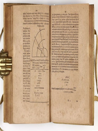 Systema cosmicum ... in quo quatuor dialogis, de duobus maximis mundi systematibus, Ptolemaico et Copernicano.