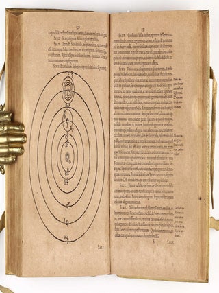 Systema cosmicum ... in quo quatuor dialogis, de duobus maximis mundi systematibus, Ptolemaico et Copernicano.