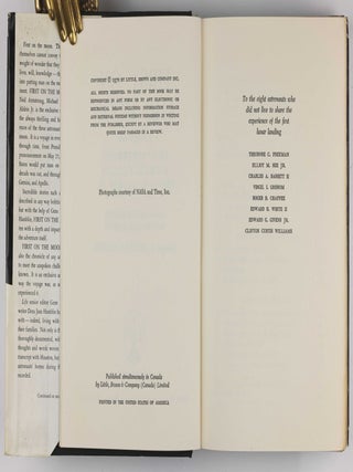 First on the Moon. A Voyage with Neil Armstrong, Michael Collins, Edwin E. Aldrin Jr. Written with Gene Farmer and Dora Jane Hamblin.