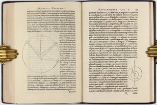 De revolutionibus orbium coelestium, libri VI.