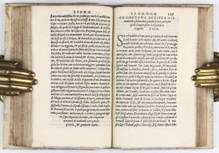 Discorsi . . . sopra la prima deca di Tito Livio, divisi in tre libri, Nuovamente ristampati.
