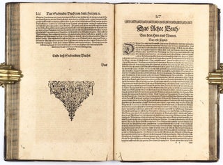 Anatomia, das ist sinnreiche, künstliche, begründete Auffschneidung, Theilung, unnd Zerlegung eines vollkommenen menschlichen Leibs und Cörpers, durch alle desselbigen jnnerliche und eusserliche Gliedtmassen und Gefäss, so wol mit eygendtlicher Beschreibung erkläret, als mit lebendigen Contrafacturen fürgebildet . . .