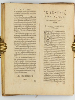 De venenis libri duo...