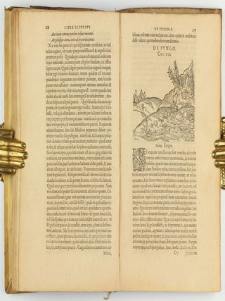 De venenis libri duo...