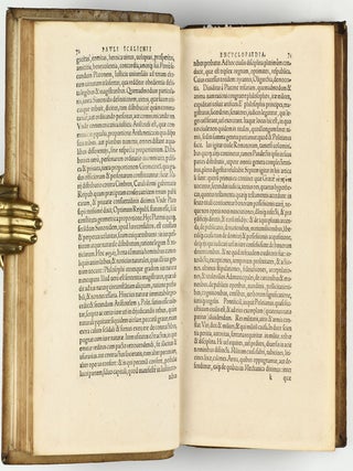 Encyclopaediae, seu Orbis disciplinarum, tam sacrarum quàm prophanarum, Epistemon: Pauli Scalichij de Lika . . . Eiusdem, Theses mysticae philosophiae. Eulogus, seu de anima separata, eiusque passione. De iusticia aeterna . . . Encomium scientiarum.