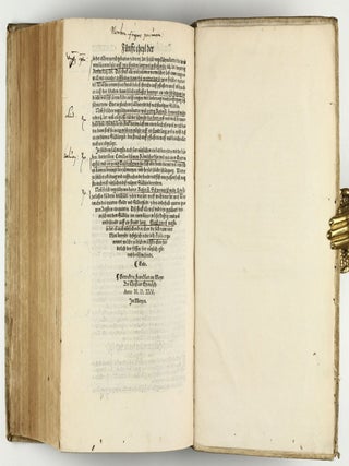Opus chyrurgicum, warhaffte unnd vollkomne Wundartznei ...; darinn begriffen wie die Wunden, offnen Schäden, Gewächs, Gebresten, Frantzosen, Blatern, Beulen, Lähmi, allerley Zufäll unnd Kranckheiten, auch kalter und warmer Brandt, Fistel und Wolff ... curiert werden sollend / Die grosz Chirurgei, oder volkommene Wundtartzenei; chirurgischen Handtwirckung eigentlicher Bericht, und Inhalt alles so der Wundartznei angehörig; mit künstlicher Fürmalung, klarer Beschreibung . . . aller hierzu dienlicher und gebreuchlicher Instrument oder Ferrament / De Materia chirurgica libri tres, recens aucti authore atque recogniti.