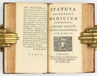Venus physique / Ritus usus et laudabiles Facultatis Medicinae Parisiensis consuetudines. / Statuta Facultatis Medicinae Parisiensis, supremi senatus Authoritate confirmata anno M.DCC.Ll.