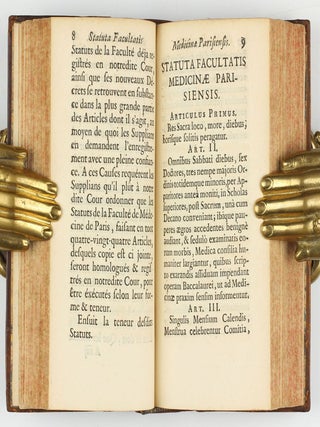 Venus physique / Ritus usus et laudabiles Facultatis Medicinae Parisiensis consuetudines. / Statuta Facultatis Medicinae Parisiensis, supremi senatus Authoritate confirmata anno M.DCC.Ll.