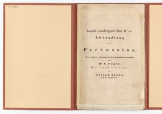 Neue Erfindung mittelst des Anschlagens an den Brustkorb, als eines Zeichens, verborgene Brust-Krankheiten zu entdecken. Im lateinischen Original herausgegeben, übersetzt und mit Anmerkungen versehen von Dr. S. Ungar. Begleitet mit einem Vorworte von Joseph Skoda.