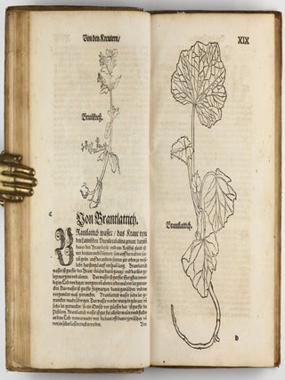 Distillierbuch der rechten Kunst, von Kreutern, Wurtzeln, Blumen, Samen, Früchten, unnd Gethier, ware Beschreibung unnd Abconterfaytung, wie man die Wasser davon bren(n)en, distillieren, halten und gebrauchen soll.