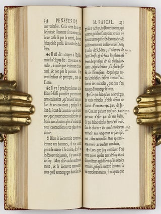 Pensées de M. Pascal sur la religion et sur quelques autres sujets, qui ont esté trouvées après sa mort parmy ses papiers.