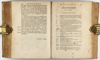 De jure belli ac pacis libri tres : In quibus ius naturae & gentium: item iuris publici praecipua explicantur.