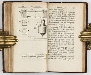 Traité du Nivellement, avec une Relation de quelques Nivellemens faits par ordre du Roy, et un Abbregé de la Mesure de la Terre. Mis en lumiere par les soins de M. de La Hire.