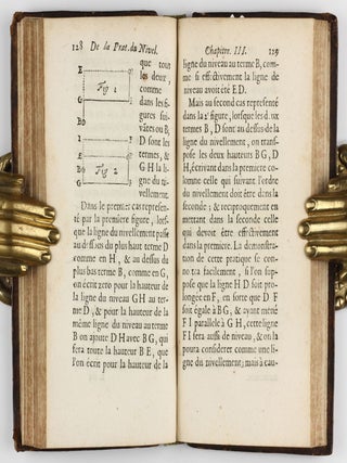 Traité du Nivellement, avec une Relation de quelques Nivellemens faits par ordre du Roy, et un Abbregé de la Mesure de la Terre. Mis en lumiere par les soins de M. de La Hire.