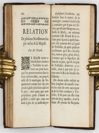 Traité du Nivellement, avec une Relation de quelques Nivellemens faits par ordre du Roy, et un Abbregé de la Mesure de la Terre. Mis en lumiere par les soins de M. de La Hire.