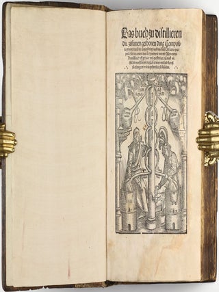 Das buch zu distillieren die zusamen gethonen ding Composita genant durch die einzige(n) ding und das buch Thesaurus pauperu(m) für die armen durch experiment ... zu trost un(d) heil de(r) menschen un(d) nutzlich ir leben und leib daruß zu erlengeren und in gesuntheit zu behalten.