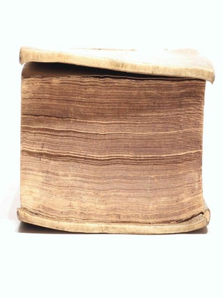Livre des essais . . . Divise en deux parties. Derniere edition augmentee de deux tables.