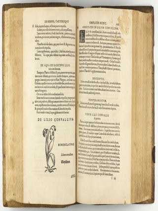 Botanicon, continens herbarum, aliorumque simplicium, quorum usus in Medicinis est, descriptiones, & iconas ad vivum Effigiatas; ex praecipuis tam Grecis quàm Latinis Authoribus iam recens concinnatum. Additis etiam, quae Neotericorum observationes & experientiae vel comprobarunt denuo, uel nuper invenerunt. . . / De Medicinali Materia Libri Sex, Ioanne Ruellio Suessionensi interprete. Singulis cum stirpium, tum animantium. Accesserunt priori editioni, Valerii Cordi Simesusii annotationes doctissimae . Euricii Cordi Simesusii iudicium de Herbis & Simplicibus Medicinae. Remedia morborum, miro ordine complectitur. . .