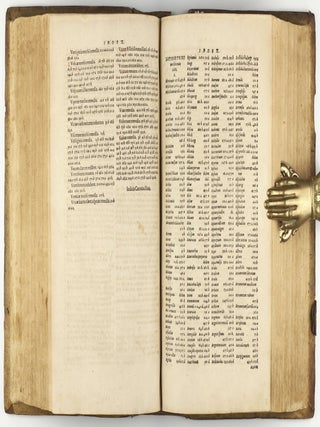 Botanicon, continens herbarum, aliorumque simplicium, quorum usus in Medicinis est, descriptiones, & iconas ad vivum Effigiatas; ex praecipuis tam Grecis quàm Latinis Authoribus iam recens concinnatum. Additis etiam, quae Neotericorum observationes & experientiae vel comprobarunt denuo, uel nuper invenerunt. . . / De Medicinali Materia Libri Sex, Ioanne Ruellio Suessionensi interprete. Singulis cum stirpium, tum animantium. Accesserunt priori editioni, Valerii Cordi Simesusii annotationes doctissimae . Euricii Cordi Simesusii iudicium de Herbis & Simplicibus Medicinae. Remedia morborum, miro ordine complectitur. . .