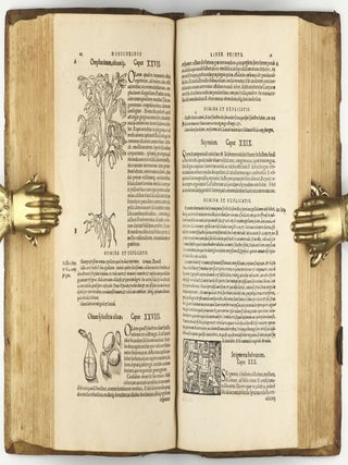 Botanicon, continens herbarum, aliorumque simplicium, quorum usus in Medicinis est, descriptiones, & iconas ad vivum Effigiatas; ex praecipuis tam Grecis quàm Latinis Authoribus iam recens concinnatum. Additis etiam, quae Neotericorum observationes & experientiae vel comprobarunt denuo, uel nuper invenerunt. . . / De Medicinali Materia Libri Sex, Ioanne Ruellio Suessionensi interprete. Singulis cum stirpium, tum animantium. Accesserunt priori editioni, Valerii Cordi Simesusii annotationes doctissimae . Euricii Cordi Simesusii iudicium de Herbis & Simplicibus Medicinae. Remedia morborum, miro ordine complectitur. . .
