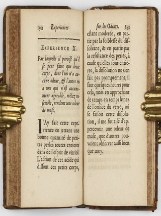 Recueil d'experiences et observations sur le combat, qui procede du mélange des corps. Sur les saveurs, sur les odeurs, sur le sang, sur le lait, &c. Tres-curieux & utile aux medecins & à ceux qui s'appliquent à la recherche de la nature, des qualitez & des proprietez de toutes sortes de corps.