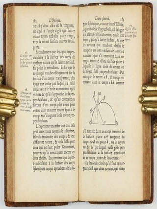 L'optique divisée en trois livres ou l'on démontre d'une d'une maniere aisée tout ce qui regarde 1, la Propagation & les proprietez de la Lumiere. 2, La vision. 3, La figure & la disposition des verres qui servent à la perfectionner.