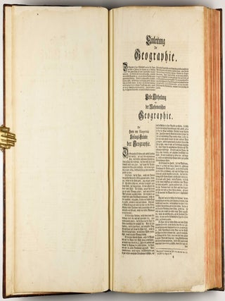 Homannischer Atlas von Hundert Landkarten darinne die Erdkugel mit allen ihren Theilen geographisch vorgestellet und nach dem Unterschied der Reiche und Staaten deutlich illuminiret worden. Nebst einer Einleitung in die mathematische, natürliche und historische Geographie.