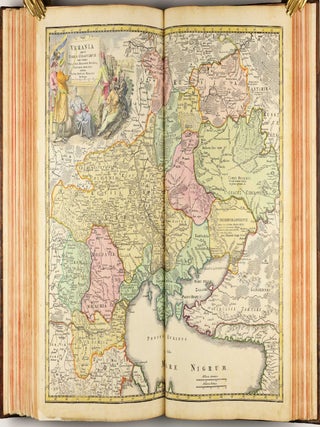 Homannischer Atlas von Hundert Landkarten darinne die Erdkugel mit allen ihren Theilen geographisch vorgestellet und nach dem Unterschied der Reiche und Staaten deutlich illuminiret worden. Nebst einer Einleitung in die mathematische, natürliche und historische Geographie.