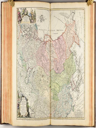 Homannischer Atlas von Hundert Landkarten darinne die Erdkugel mit allen ihren Theilen geographisch vorgestellet und nach dem Unterschied der Reiche und Staaten deutlich illuminiret worden. Nebst einer Einleitung in die mathematische, natürliche und historische Geographie.
