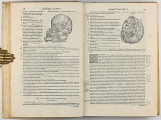 De humani corporis fabrica libri septem.