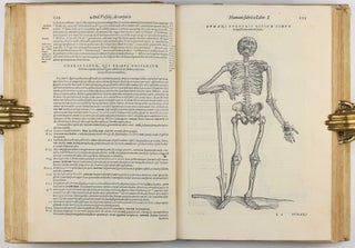 De humani corporis fabrica libri septem.