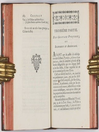 Essai de Cristallographie, ou Description des Figures Géométriques, Propres à différens Corps du Regne Minéral, connus vulgairement sous le nom de Cristaux.