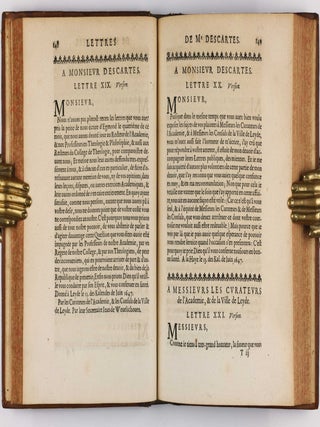 Lettres de Mr Descartes où sont traitées plusieurs belles questions touchant la morale, physique, médecine et les mathématiques. Nouvelle édition revue et augmentée.